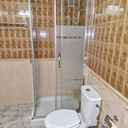 Kuku La Mata (Torrevieja)