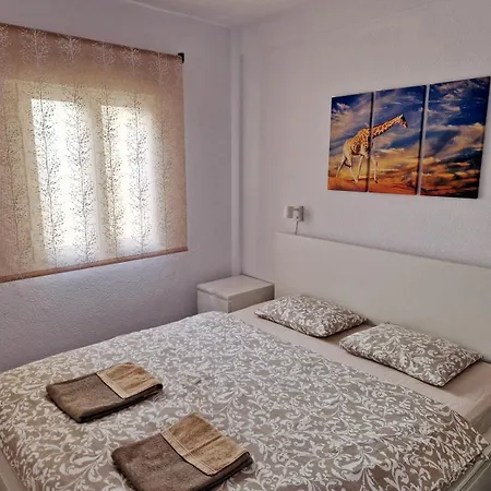 Kuku Appartement *